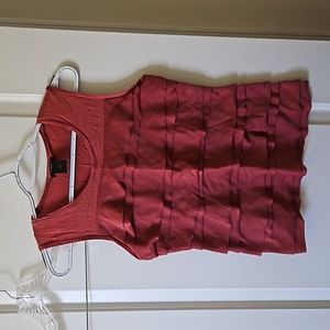 086 NWOT ANN TAYLOR TANK